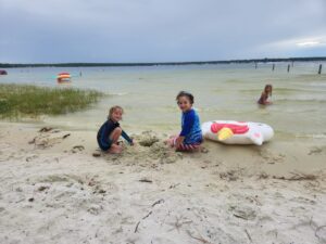 Off to Kingsley Lake at Camp Blanding. We met up with our friends from the New Jersey RV park, Chris and Sara and their children. We had a great time at the lake. 